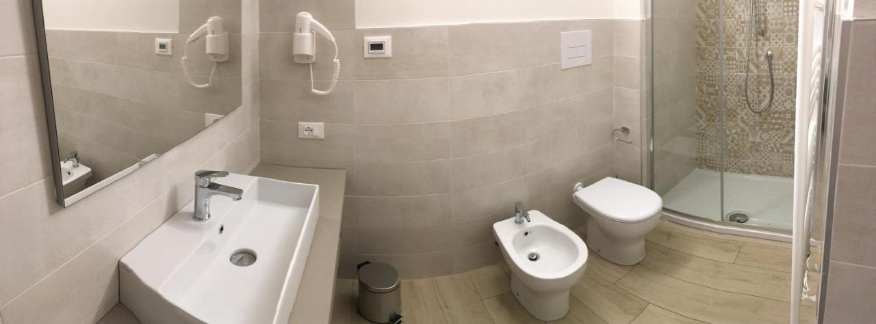 Terrazza Rooms Castrezatto Ngoại thất bức ảnh