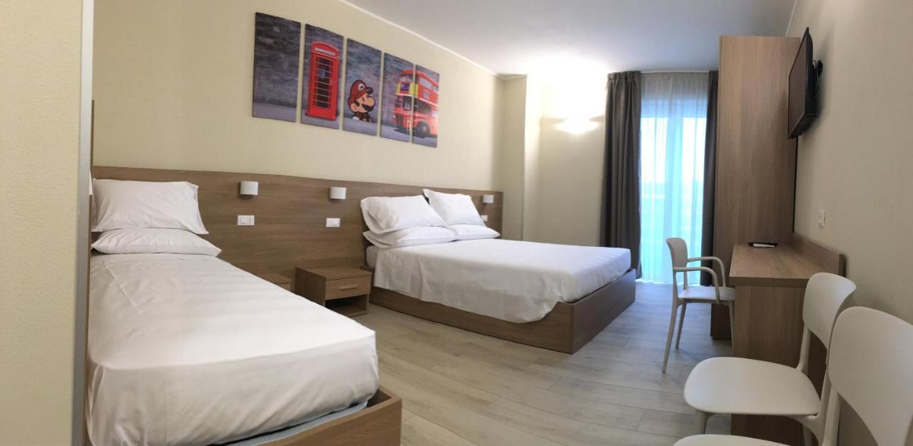 Terrazza Rooms Castrezatto Ngoại thất bức ảnh
