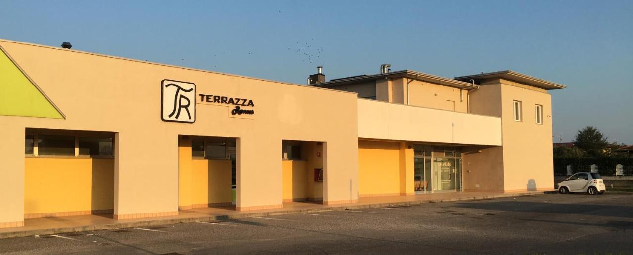 Terrazza Rooms Castrezatto Ngoại thất bức ảnh