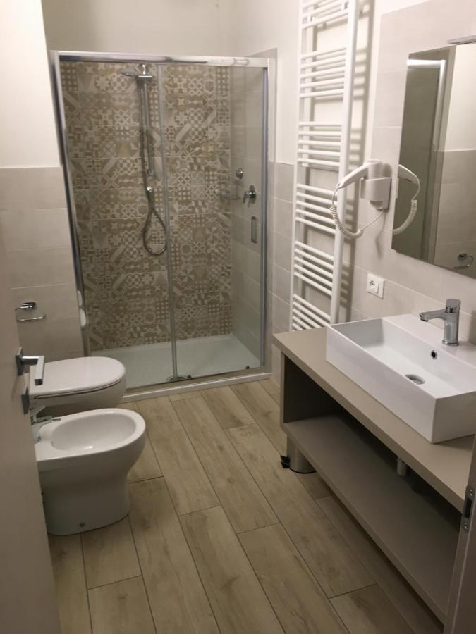 Terrazza Rooms Castrezatto Ngoại thất bức ảnh