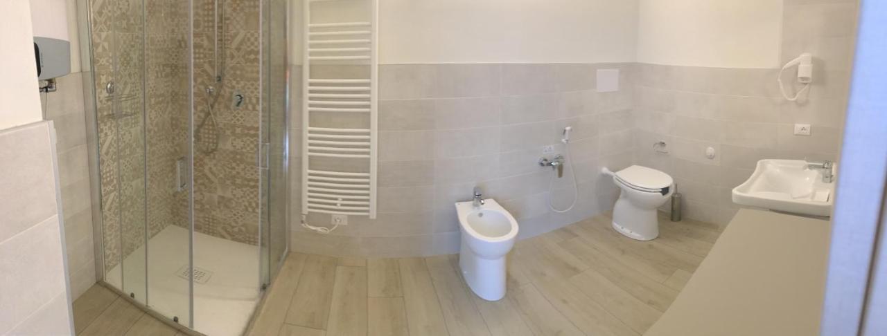 Terrazza Rooms Castrezatto Ngoại thất bức ảnh