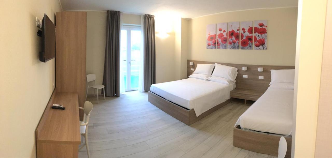 Terrazza Rooms Castrezatto Ngoại thất bức ảnh