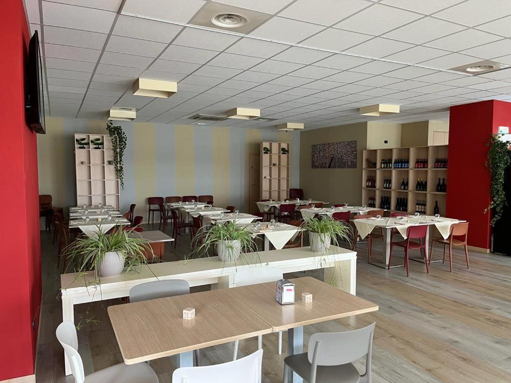 Terrazza Rooms Castrezatto Ngoại thất bức ảnh